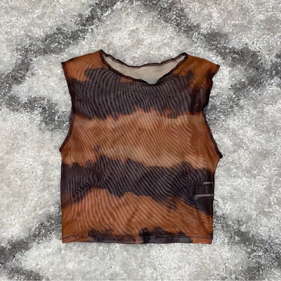 Sheer crop top - Picture 4 of 4